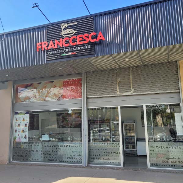 1_Franccesca