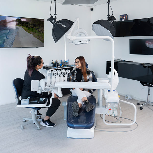 2_AMEsteticaDental